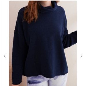 American Eagle turtleneck sweater #115